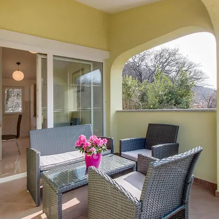 Appartamento Amazing In With Wifi